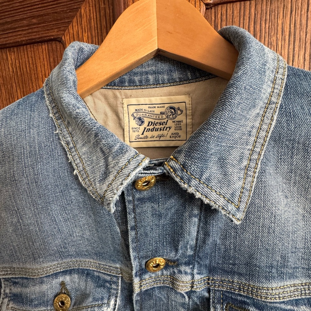 Diesel Men’s Denim Jacket size Large - Picture 2 of 10
